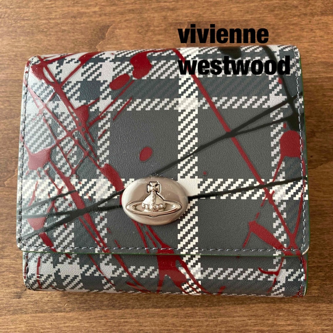 Vivienne Westwood(ヴィヴィアンウエストウッド)のヴィヴィアンウエストウッド　折り財布　送料込み レディースのファッション小物(財布)の商品写真