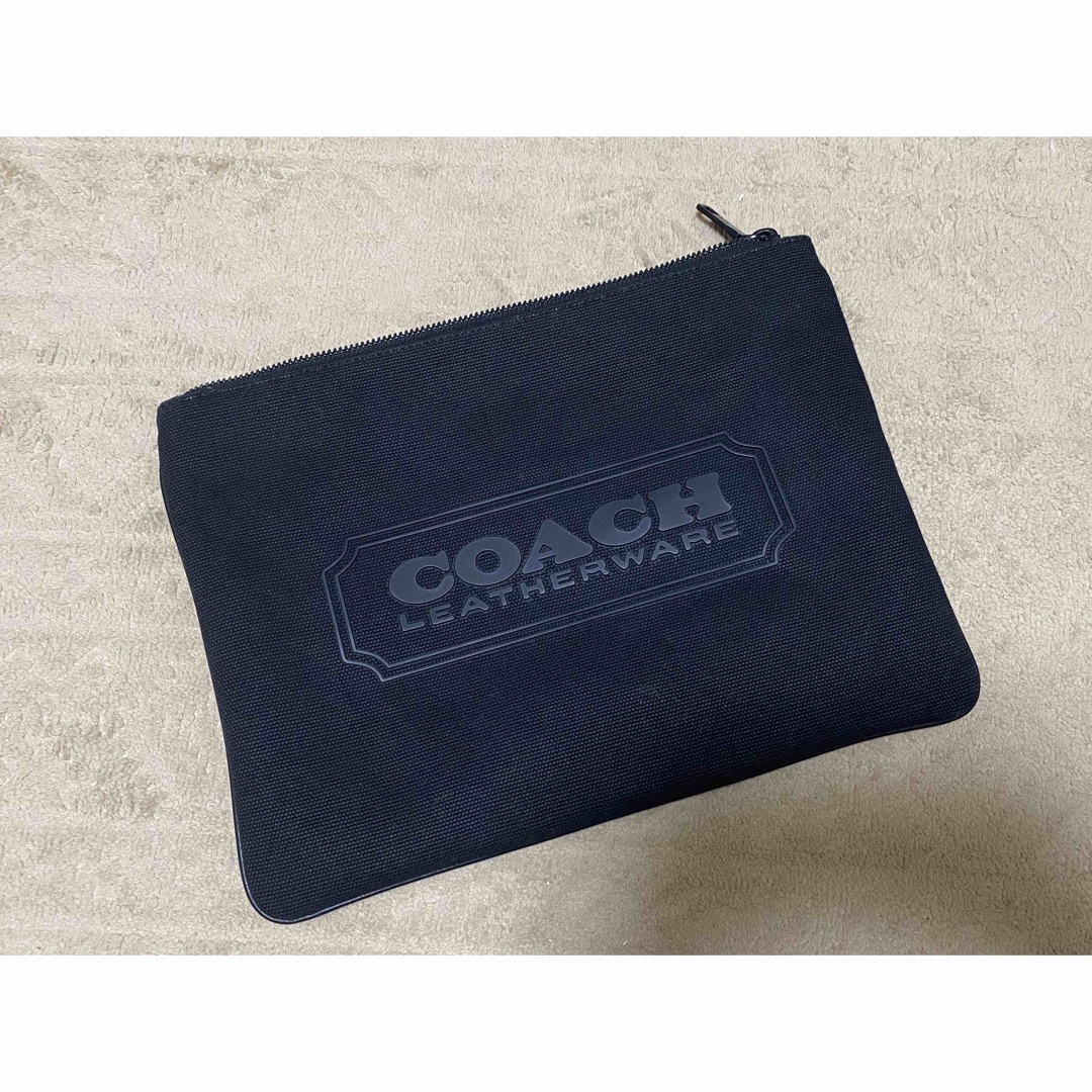 coach  クラッチバック　黒　ロゴ