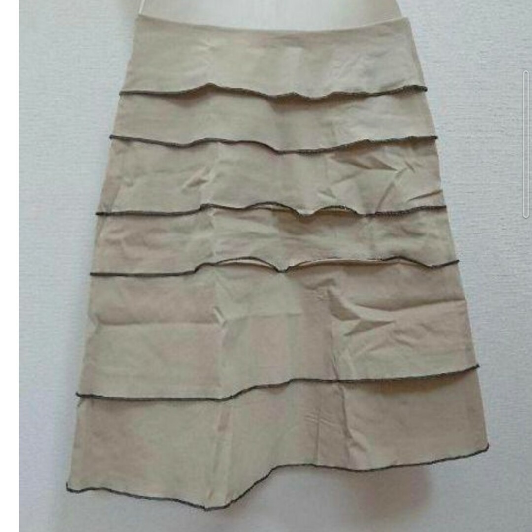 PAULE KA(ポールカ)のポールカ　ティアードスカート　総フリルスカート　フレアスカート　送料無料 レディースのスカート(ひざ丈スカート)の商品写真