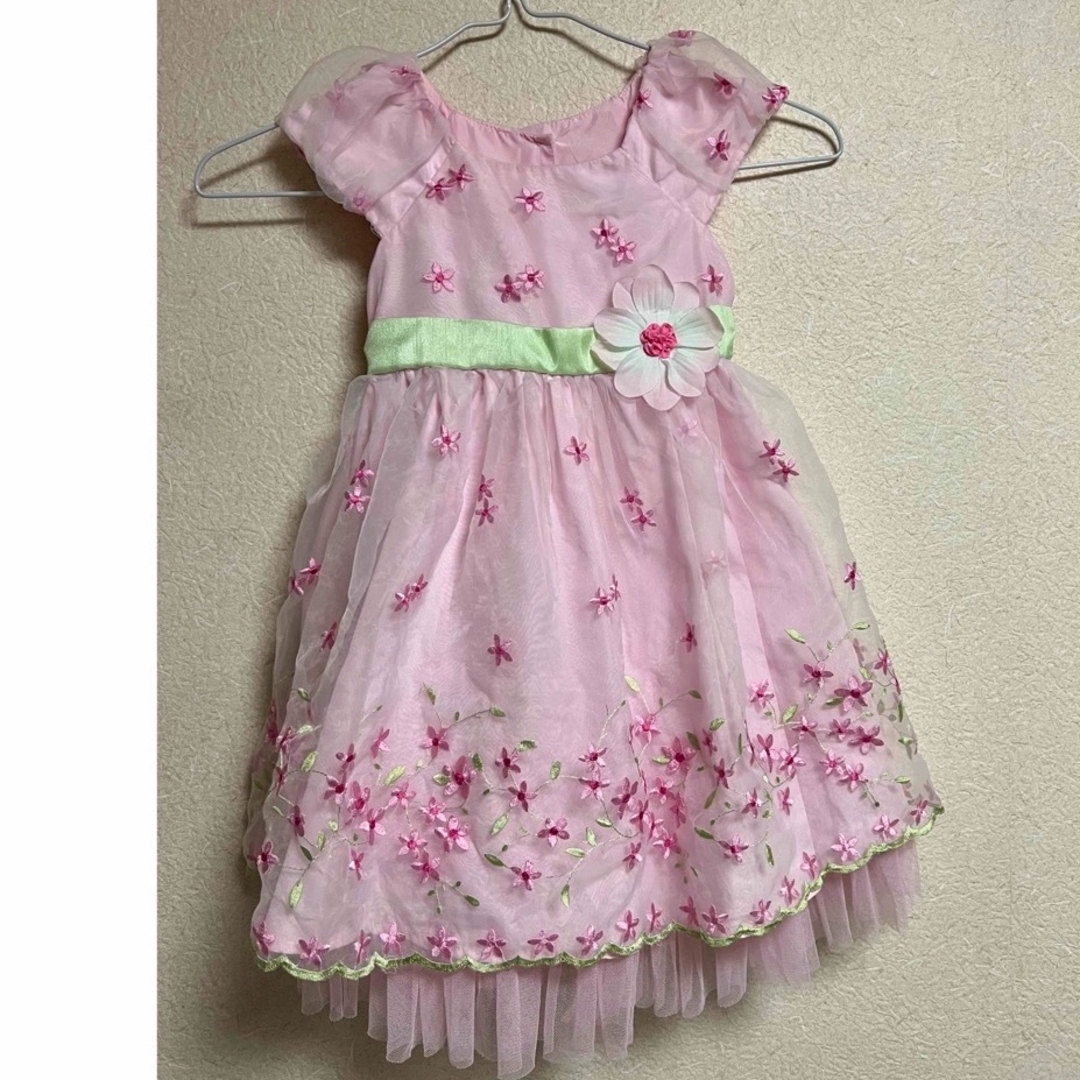 ドレス　4T 4歳　110 120 発表会　結婚式　フォーマル キッズ/ベビー/マタニティのキッズ服女の子用(90cm~)(ドレス/フォーマル)の商品写真