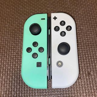 ニンテンドースイッチ(Nintendo Switch)の任天堂Switchジョイコンあつ森グリーン、ホワイト(家庭用ゲーム機本体)