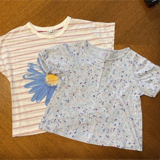 ユニクロ(UNIQLO)の110 半袖Tシャツ 2枚セット 水色 ボーダー  花柄(Tシャツ/カットソー)