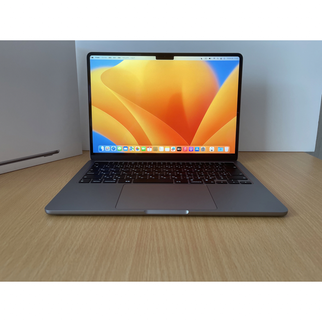 美品　Macbook Air M2 13.6インチ 2022 スペースグレイ