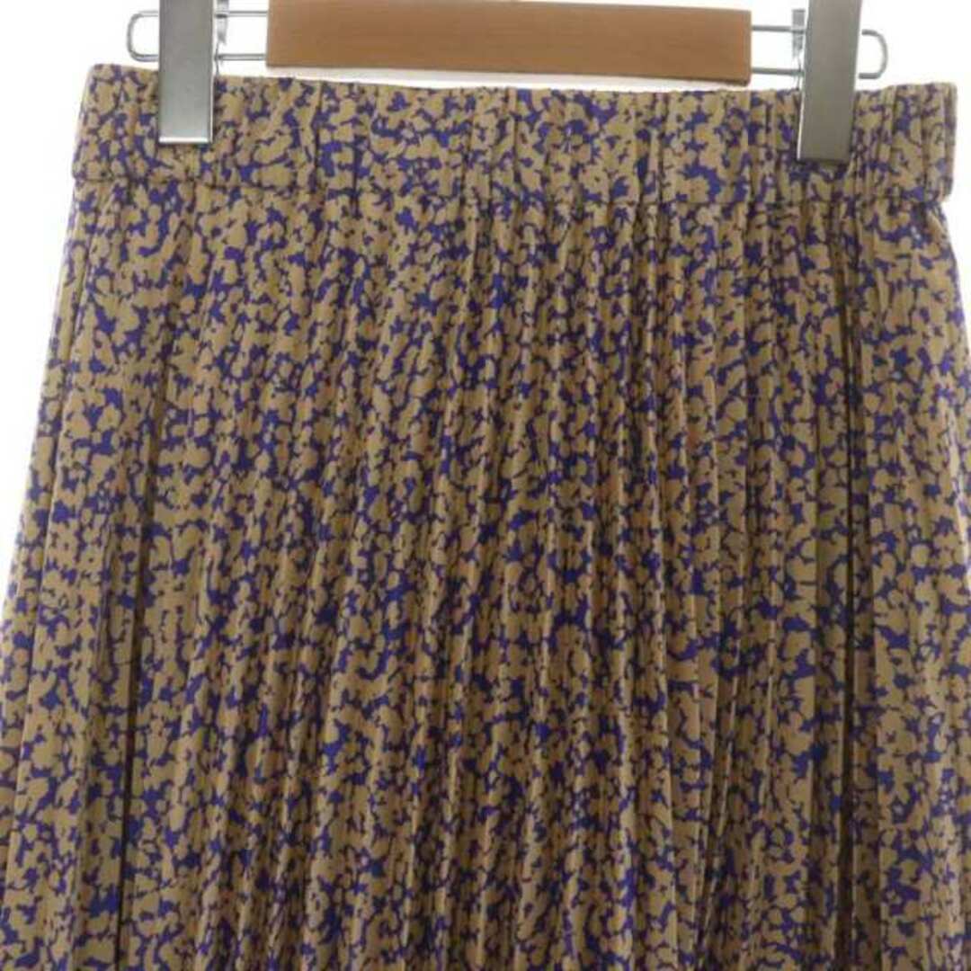 tiara(ティアラ)のティアラ Tiara プリーツスカート イージー ロング 総柄 ベージュ 紫  レディースのスカート(ロングスカート)の商品写真