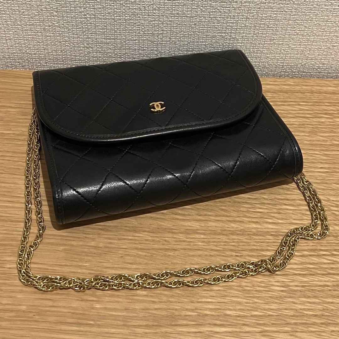 CHANEL(シャネル)の美品　シャネル　chanel ミニマトラッセ  チェーンショルダー　ヴィンテージ レディースのバッグ(ショルダーバッグ)の商品写真