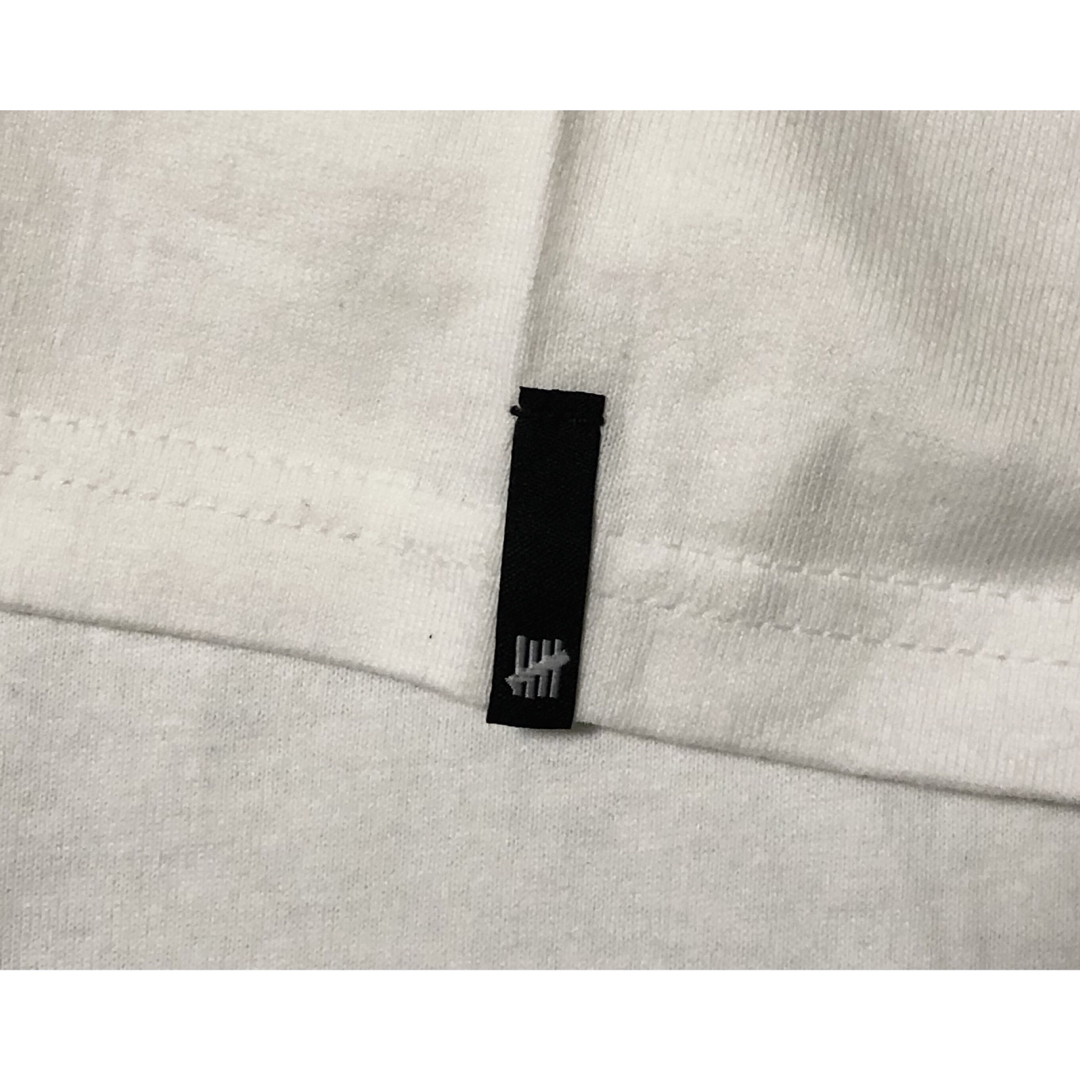 UNDEFEATED(アンディフィーテッド)の【レア】UNDEFEATED×STUSSY×HECTICコラボ メンズのトップス(Tシャツ/カットソー(半袖/袖なし))の商品写真