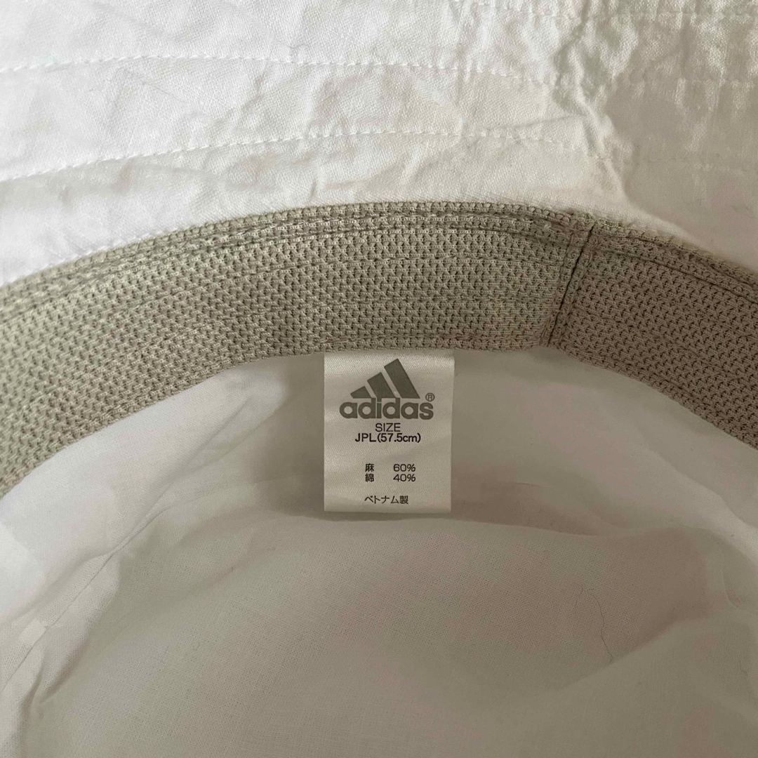 adidas(アディダス)のしまむら　adidas バケットハット　フリーサイズ　男女兼用 レディースの帽子(ハット)の商品写真