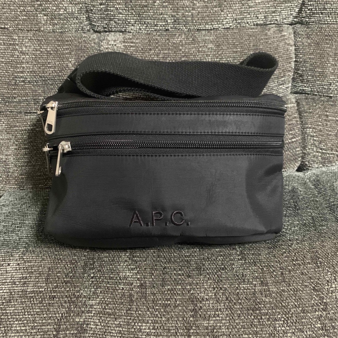 A.P.C - apc ナイロンボディバッグの通販 by もき5130's shop