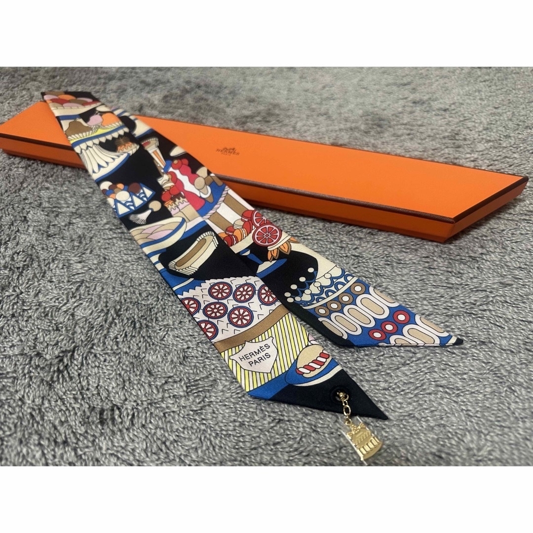 Hermes - 新品⭐︎HERMESツイリー チャーム パティスリーフランセーズ