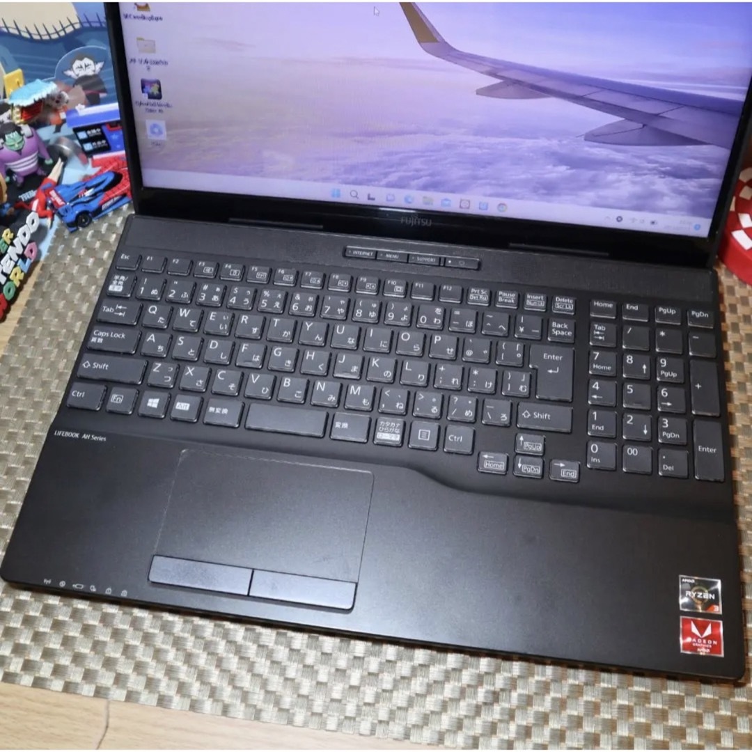 富士通 - Win11高年式2020/Ryzen3/メ8/SSD/フレームレス/無線/カメラの