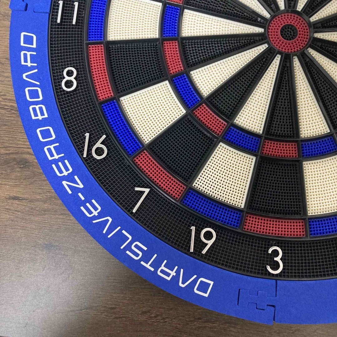 DARTSLIVE(ダーツライブ)のDARTSLIVE ZERO BOARDダーツライブゼロボード エンタメ/ホビーのテーブルゲーム/ホビー(ダーツ)の商品写真