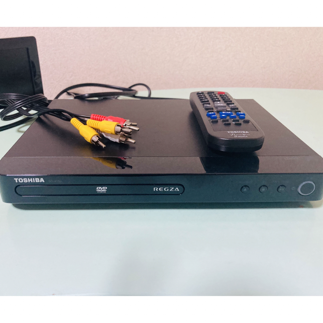 東芝(トウシバ)の【動作確認済み】TOSHIBA DVDプレーヤー　SD-410J スマホ/家電/カメラのテレビ/映像機器(DVDプレーヤー)の商品写真