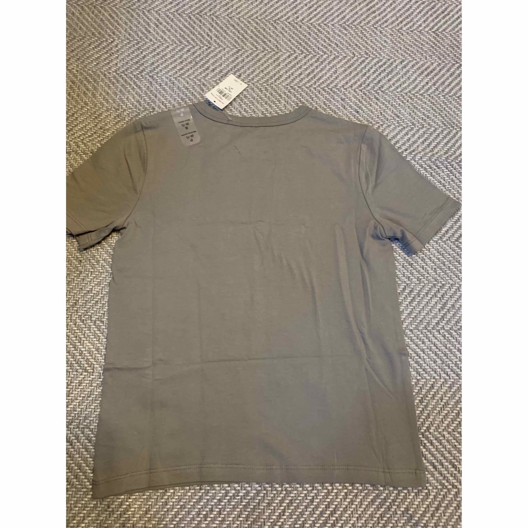 GAP Kids(ギャップキッズ)のGAPのキッズ　Tシャツ　S 120サイズ　新品 キッズ/ベビー/マタニティのキッズ服男の子用(90cm~)(Tシャツ/カットソー)の商品写真