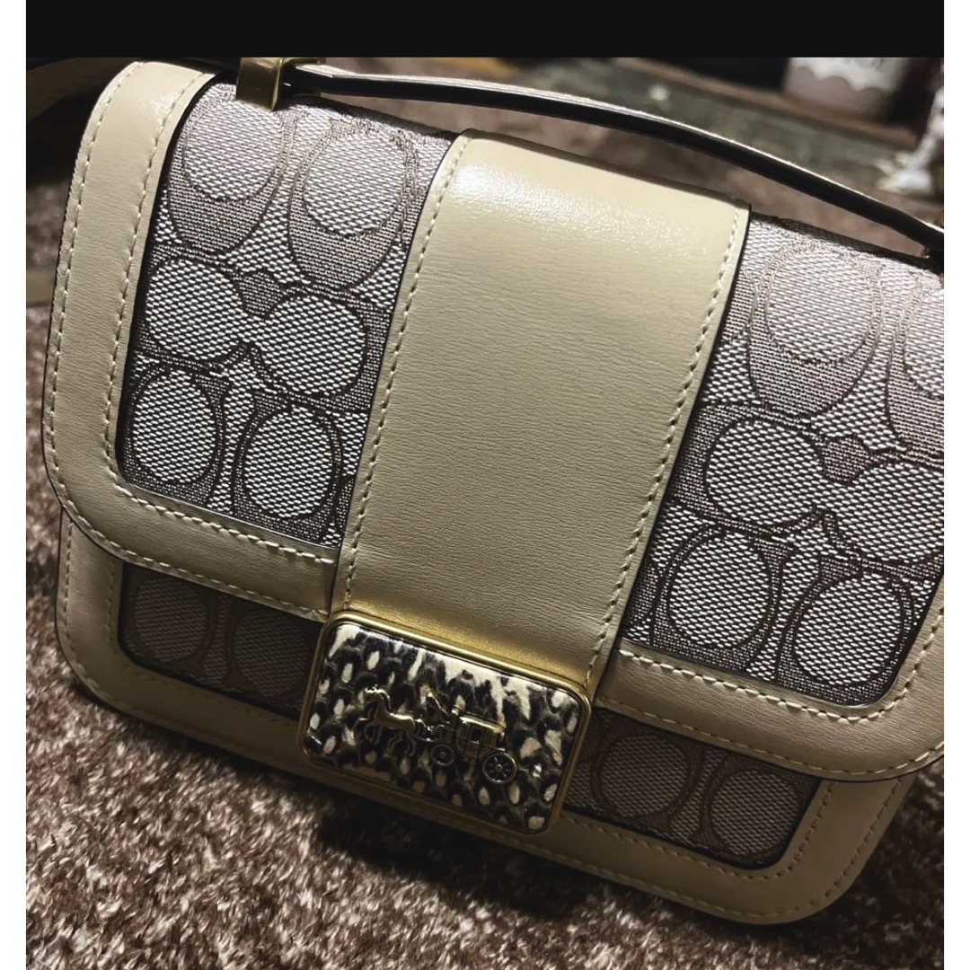 美品★COACH★　アリーショルダーバッグ