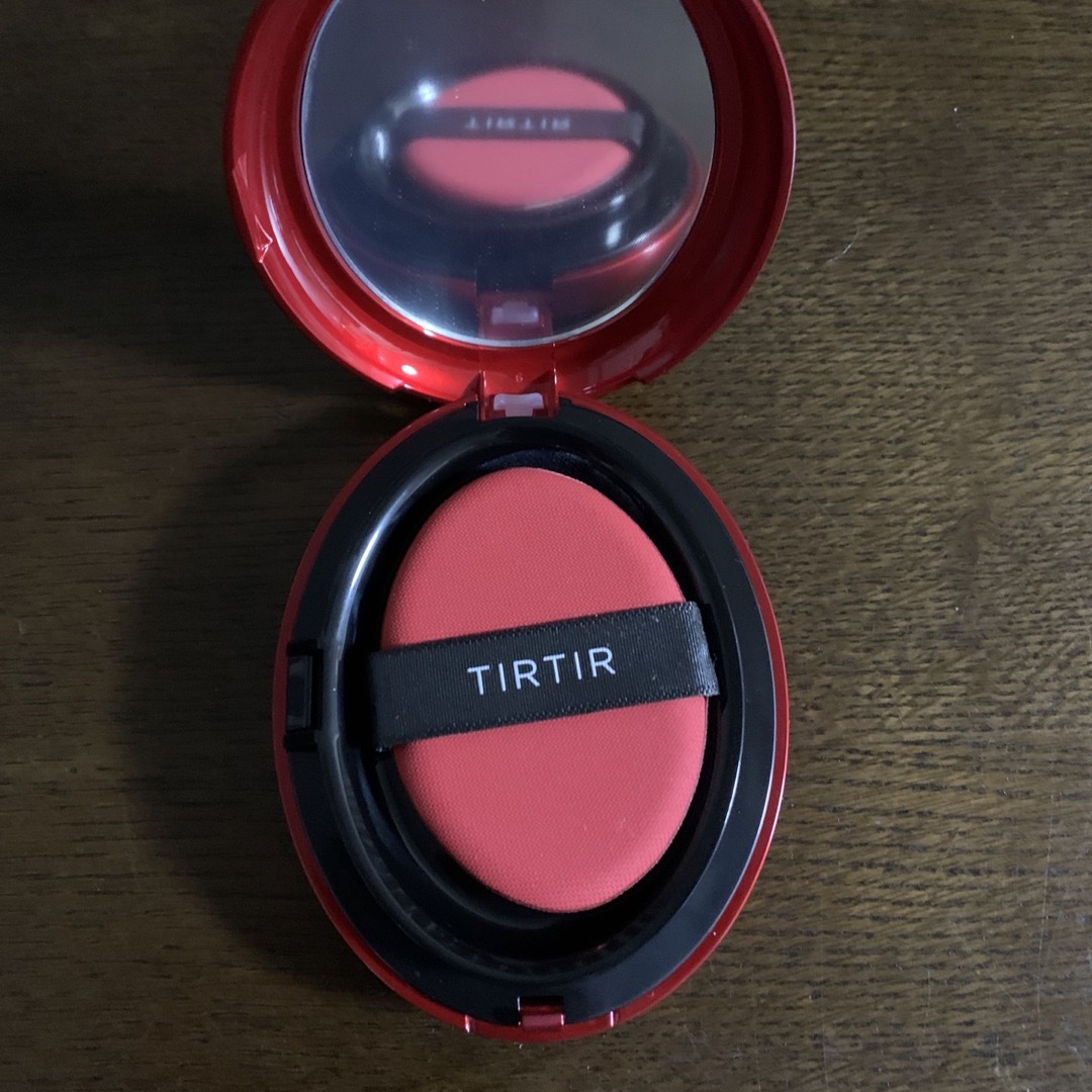 TIRTIR MASK FIT RED CUSHION ティルティル コスメ/美容のベースメイク/化粧品(ファンデーション)の商品写真