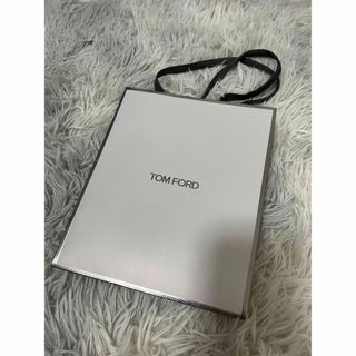 トムフォード(TOM FORD)のショッパー(ショップ袋)