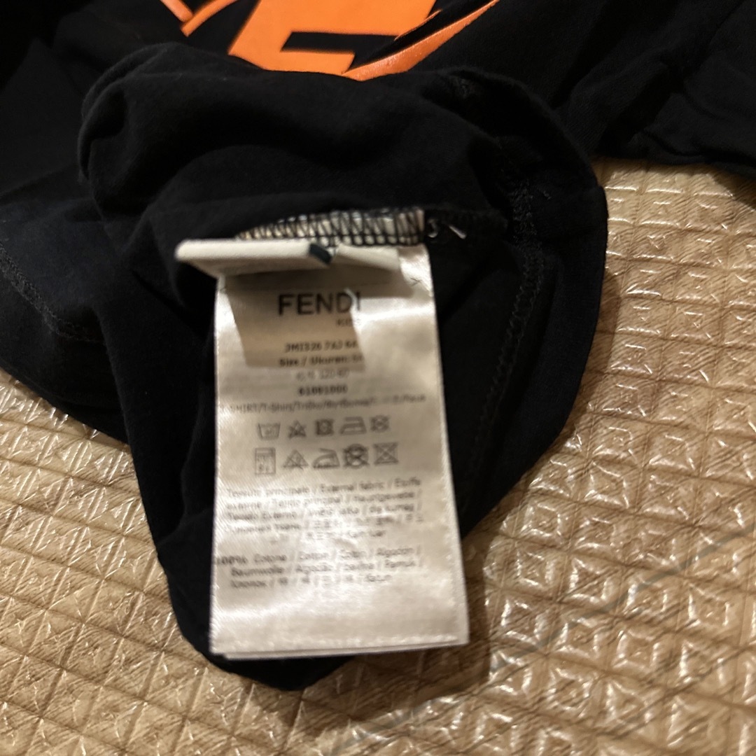 最終値下❗️FENDI フェンディ　Tシャツ　キッズ　レディース