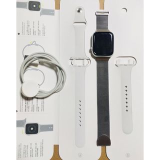 アップルウォッチ(Apple Watch)の【値下げしました】Apple Watch series4    44mm(腕時計(デジタル))