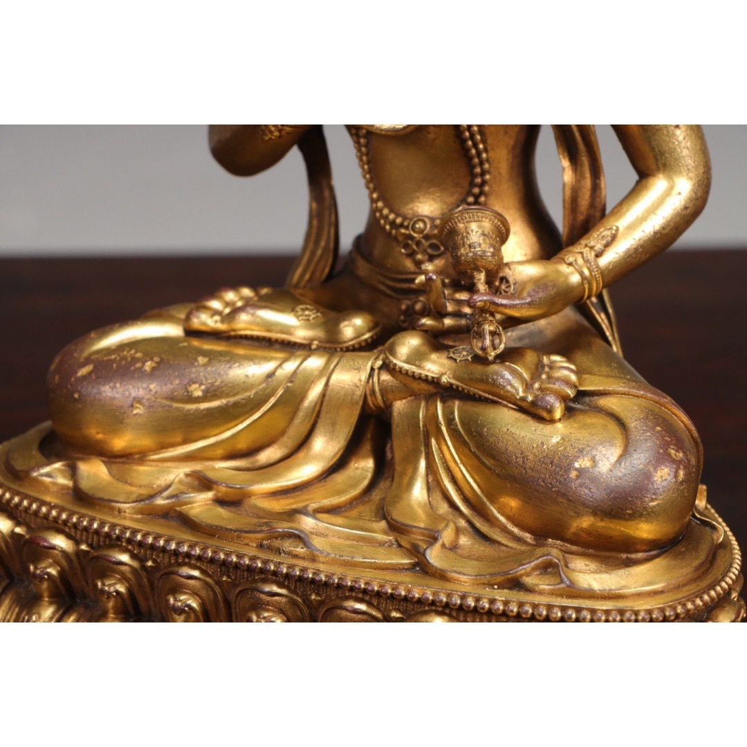 【雅古堂】施銅鎏金 藏傳 観音坐像 古銅製　乾隆 塗金 仏像 チベッ