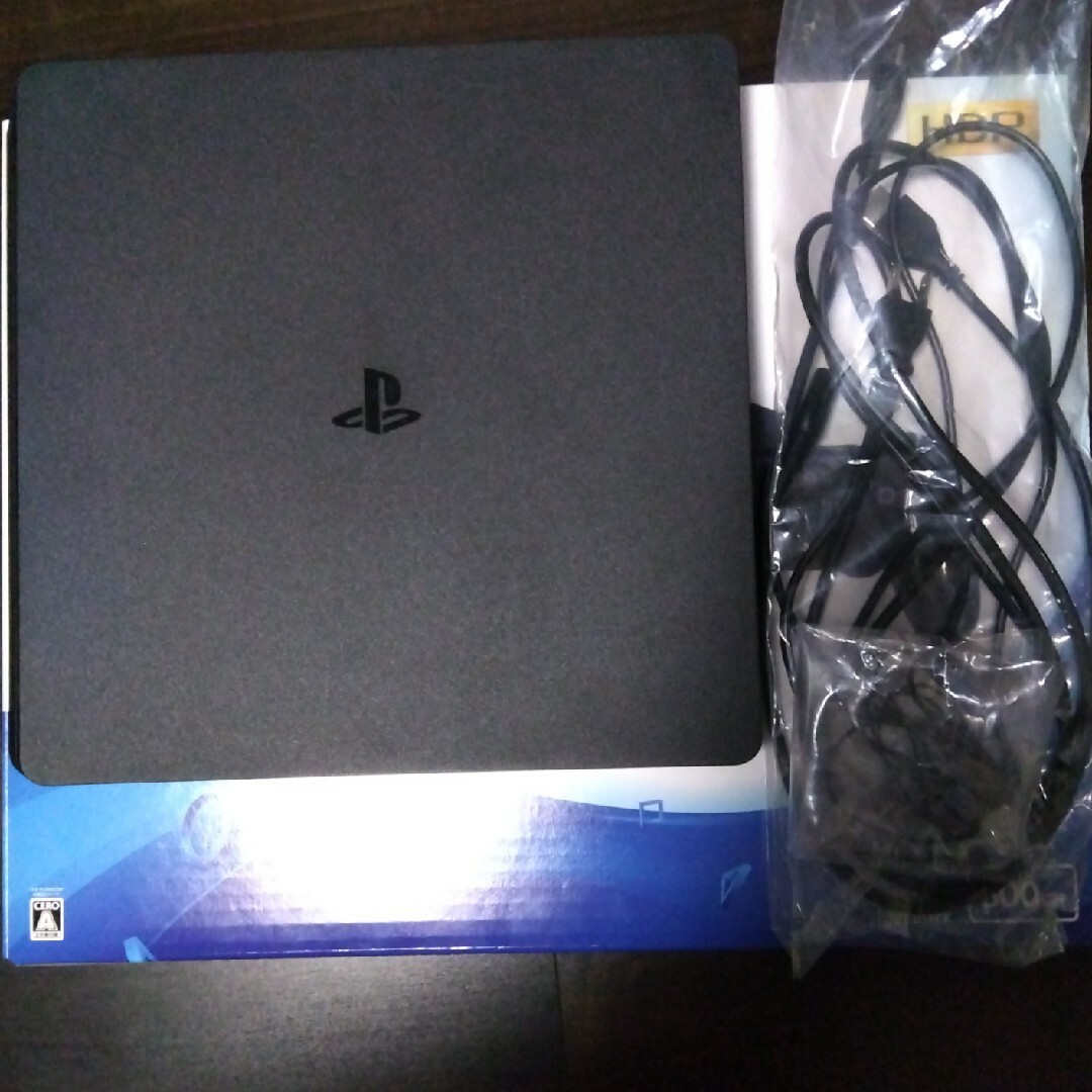 SONY PlayStation4 本体 CUH-2200AB01