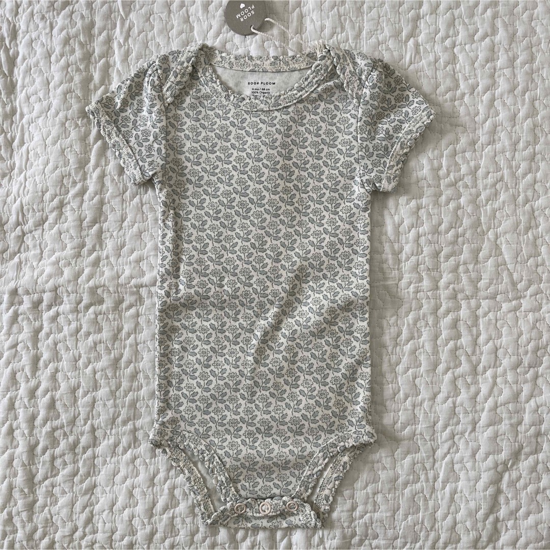 SOOR PLOOM(ソーアプルーム)のSOOR PLOOM / Onesie - Stencil 6m キッズ/ベビー/マタニティのベビー服(~85cm)(肌着/下着)の商品写真