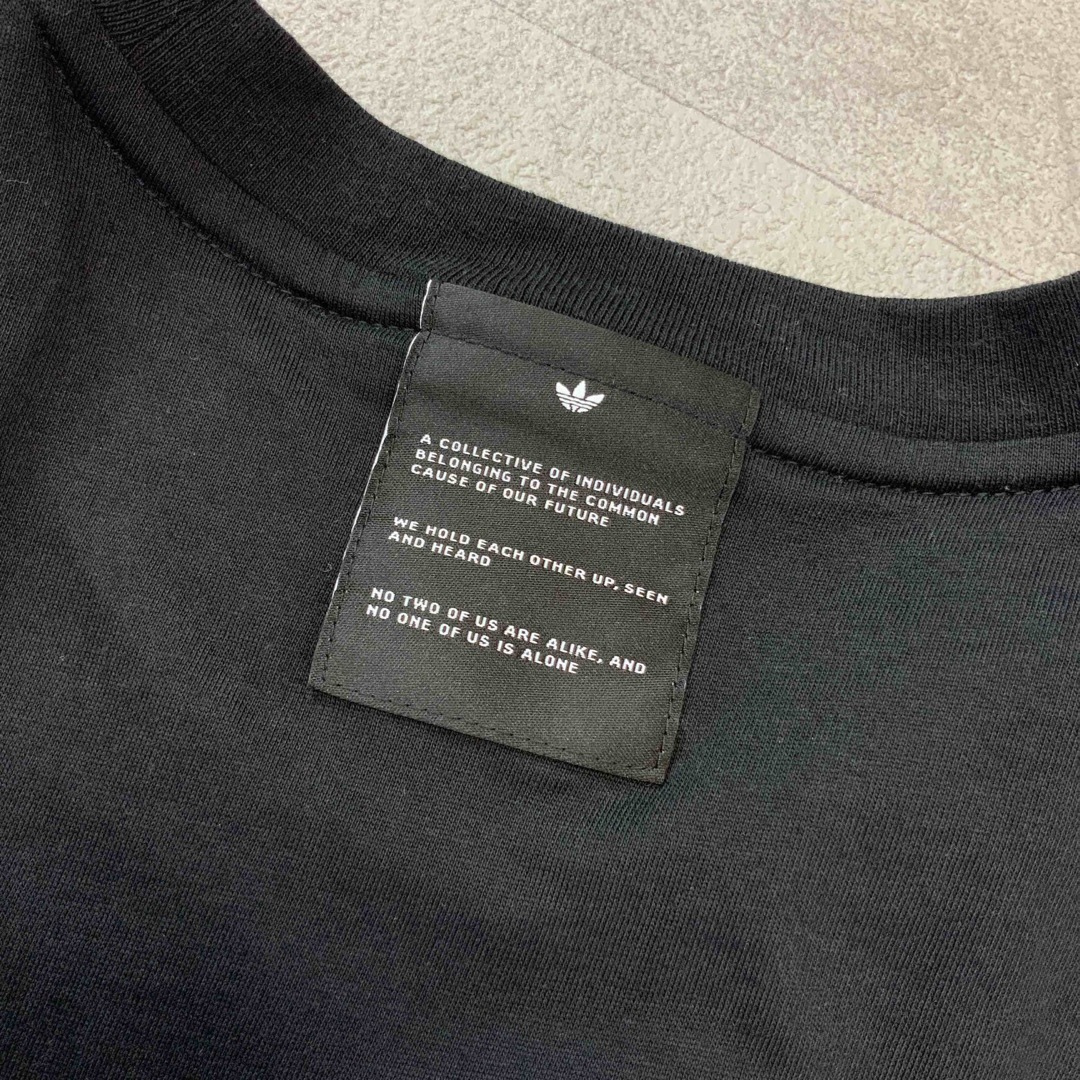 adidas(アディダス)の極美品 希少 adidas アディダス ハンディデザイン tシャツ メンズのトップス(Tシャツ/カットソー(半袖/袖なし))の商品写真