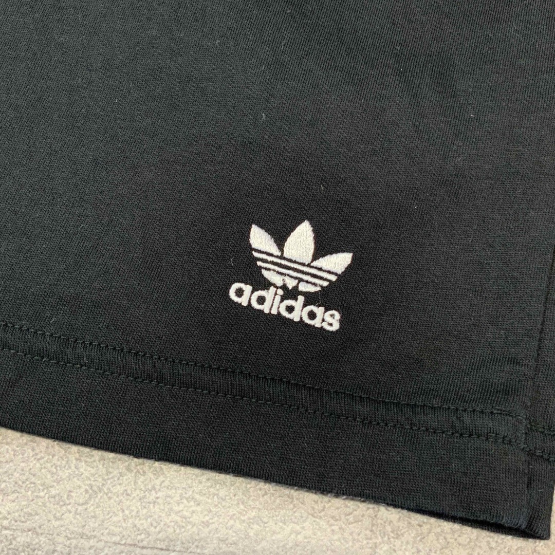 adidas(アディダス)の極美品 希少 adidas アディダス ハンディデザイン tシャツ メンズのトップス(Tシャツ/カットソー(半袖/袖なし))の商品写真