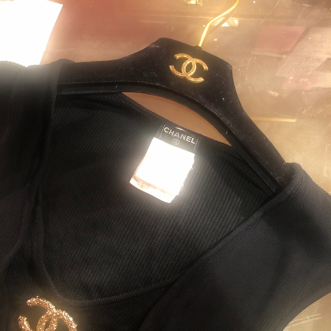 CHANEL(シャネル)の完売いたしました。CHANEL ニットワンピース レディースのワンピース(ロングワンピース/マキシワンピース)の商品写真