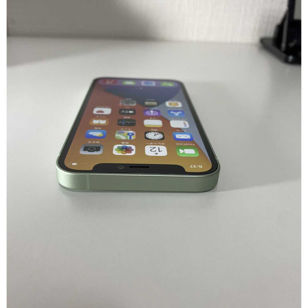 iPhone(アイフォーン)のiPhone12 mini 64GB au グリーン 中古 simフリー スマホ/家電/カメラのスマートフォン/携帯電話(スマートフォン本体)の商品写真