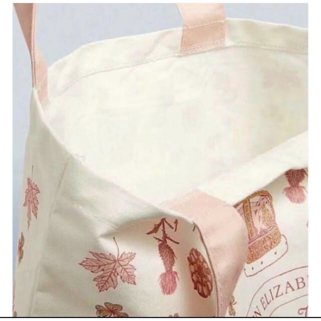 Harrods(ハロッズ)の英国製 エリザベス女王 プラチナジュビリー ショルダーバッグ  新品タグ付き レディースのバッグ(トートバッグ)の商品写真