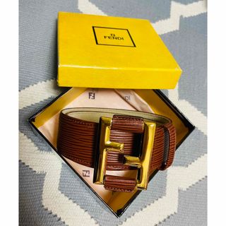 フェンディ(FENDI)の未使用　FENDI ヴィンテージ　ベルト　FF ブラウン　レディース(ベルト)