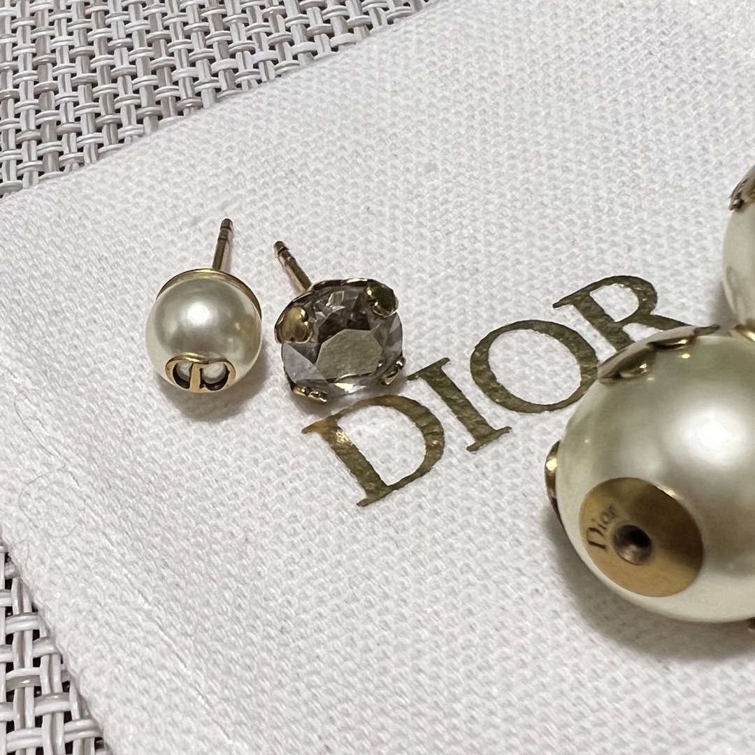 Dior ディオール ピアス パール ゴールド 布袋付き - ピアス