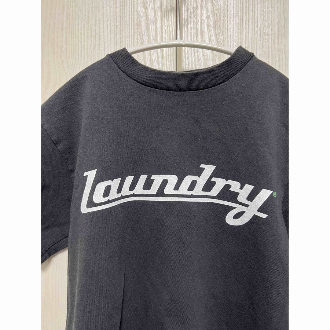 LAUNDRY(ランドリー)の美品　LAUNDRY 半袖 Tシャツ カットソー トップス ロゴ スミクロ S レディースのトップス(Tシャツ(半袖/袖なし))の商品写真