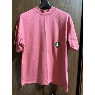 ジーユー(GU)のGU ジーユー　Tシャツ　新品　クマ(Tシャツ(半袖/袖なし))