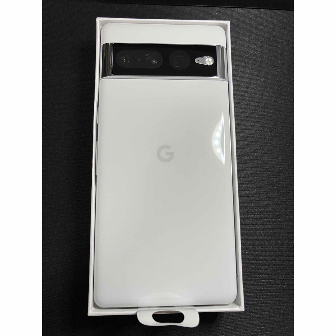Google Pixel(グーグルピクセル)のpixel7 pro 256GB オマケ付き スマホ/家電/カメラのスマートフォン/携帯電話(スマートフォン本体)の商品写真