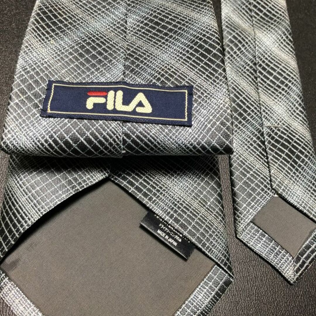 FILA(フィラ)のフィラ チェック グレー ネクタイ B102-B14 メンズのファッション小物(ネクタイ)の商品写真