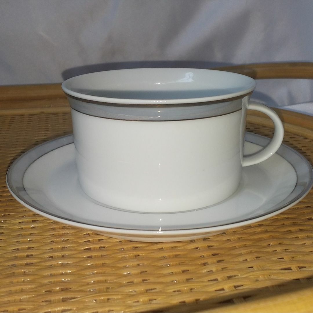 Rosenthal(ローゼンタール)のローゼンタール　カップ＆ソーサー（2客）　シルバー インテリア/住まい/日用品のキッチン/食器(食器)の商品写真