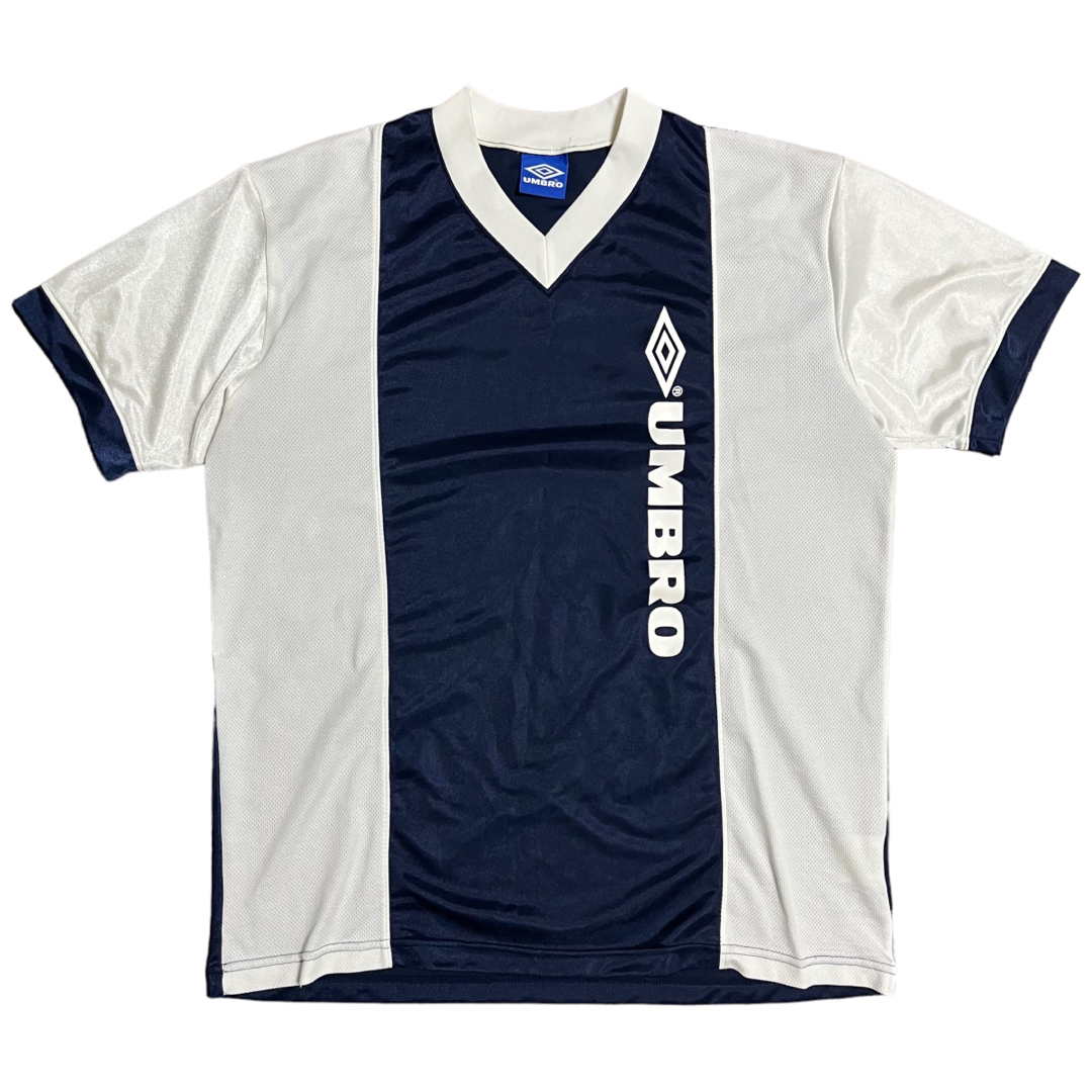 UMBRO(アンブロ)の90’s UMBRO ゲームシャツ ホワイト×ネイビー メンズのトップス(Tシャツ/カットソー(半袖/袖なし))の商品写真