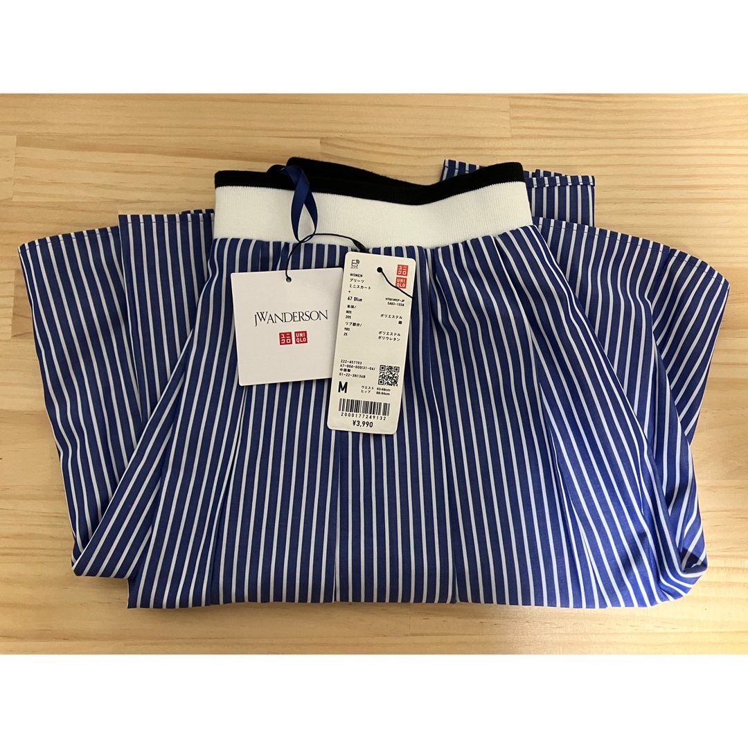 UNIQLO(ユニクロ)の新品　ユニクロ　jw Anderson プリーツストライプミニスカート Mサイズ レディースのスカート(ミニスカート)の商品写真