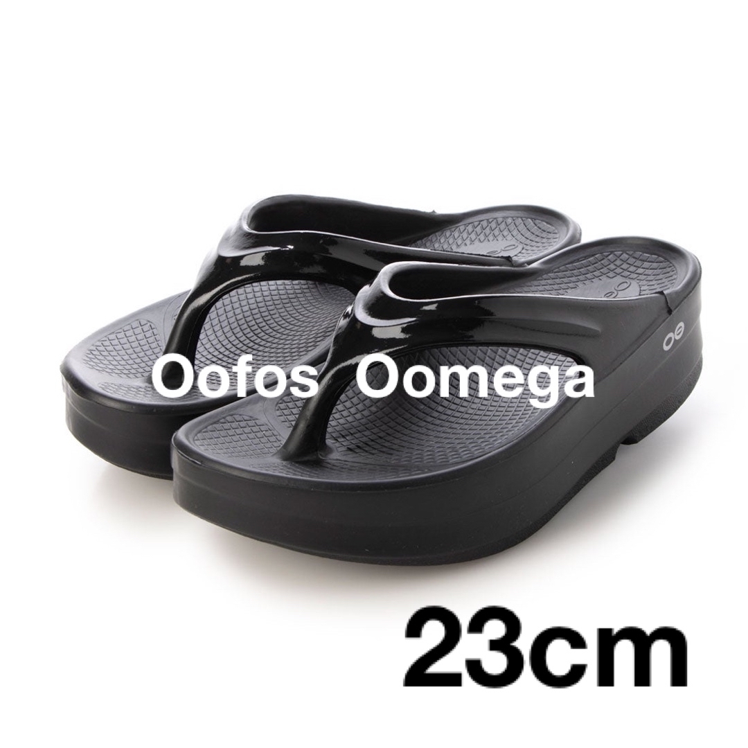 OOFOS OOmega 厚底リカバリーサンダル 希少23cm 新品未使用！