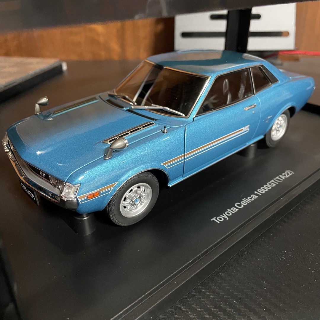 AUTOart - 美品絶版未展示品 オートアート 1/18 トヨタ セリカ 1600GT