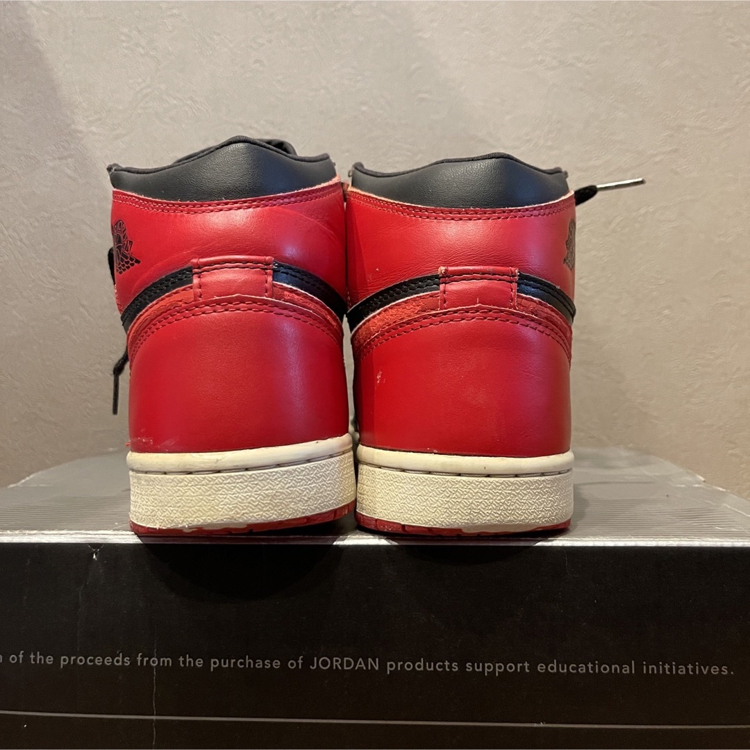 Jordan Brand（NIKE）(ジョーダン)のAIR JORDAN 1 Bred 2001 メンズの靴/シューズ(スニーカー)の商品写真