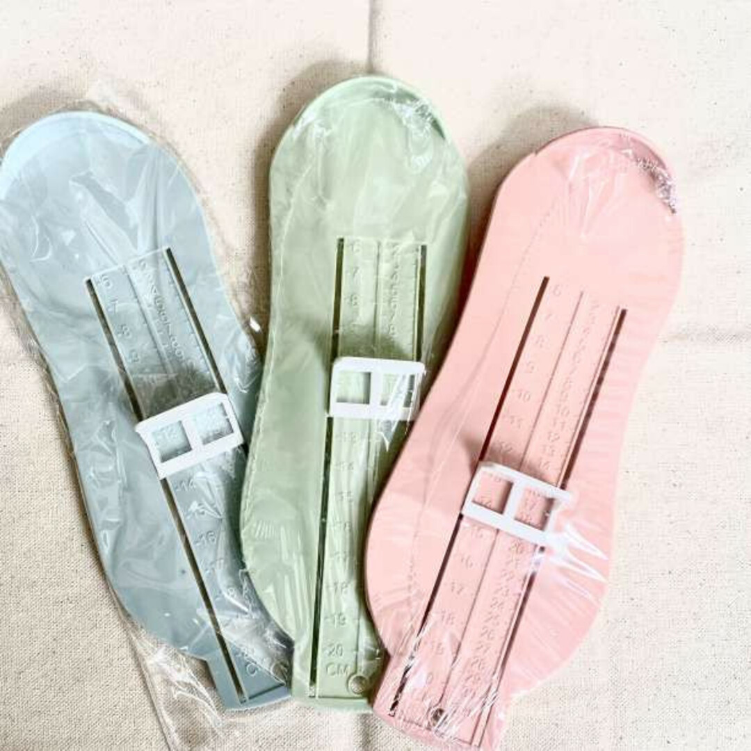フット メジャー ブルー スケール ベビー キッズ 足 サイズ 測定 靴 子供の通販 by aki フット メジャー ブルー スケール ベビー キッズ 足 サイズ 測定 靴 子供