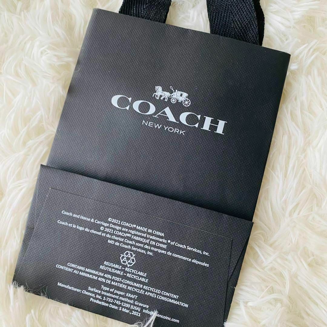 COACH(コーチ)の極美品 コーチ シグネチャー サングラスケース タグ付 ショッパー付 レディースのファッション小物(サングラス/メガネ)の商品写真