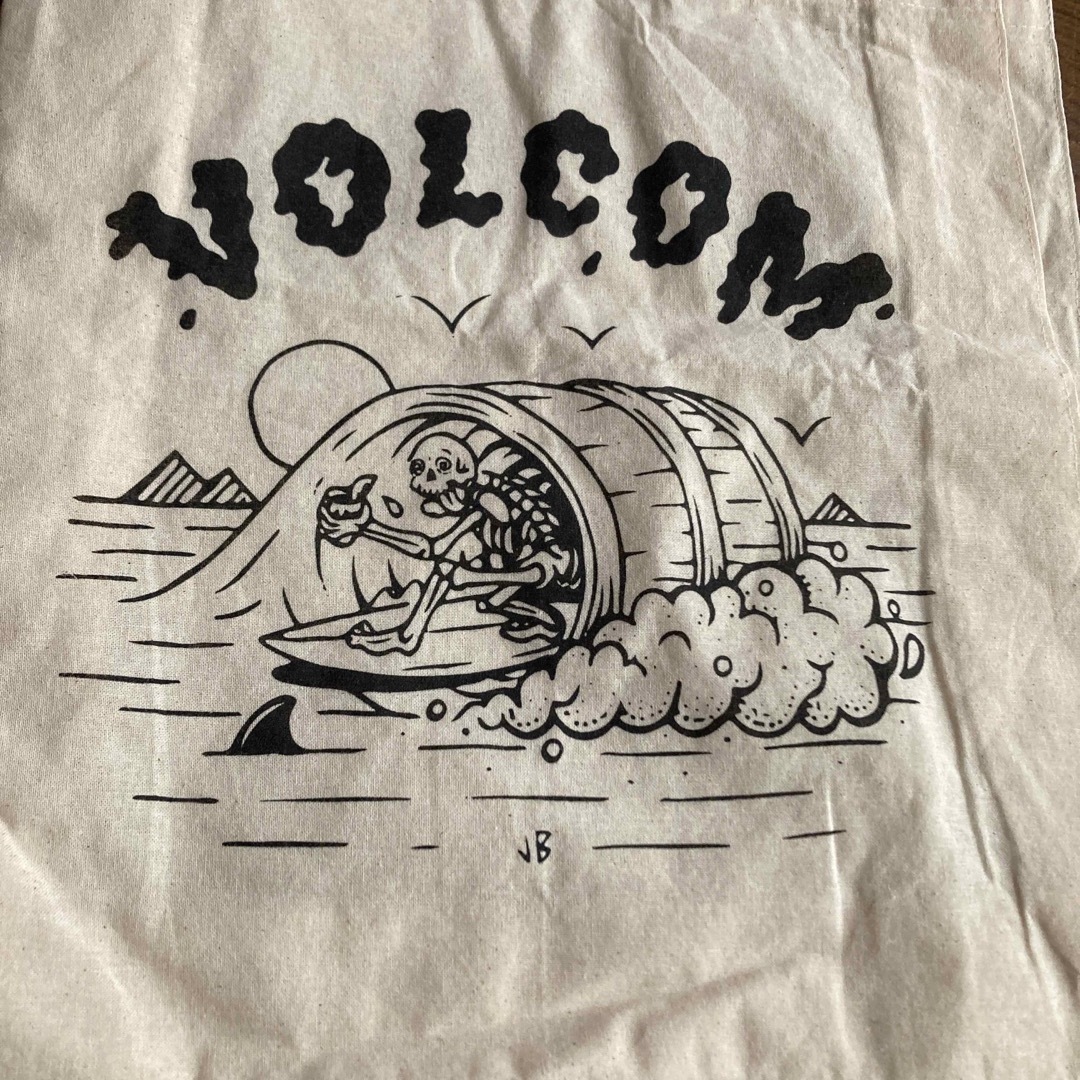 volcom(ボルコム)のボルコムトートバッグ　エコバッグ　オーストラリア新品 メンズのバッグ(エコバッグ)の商品写真