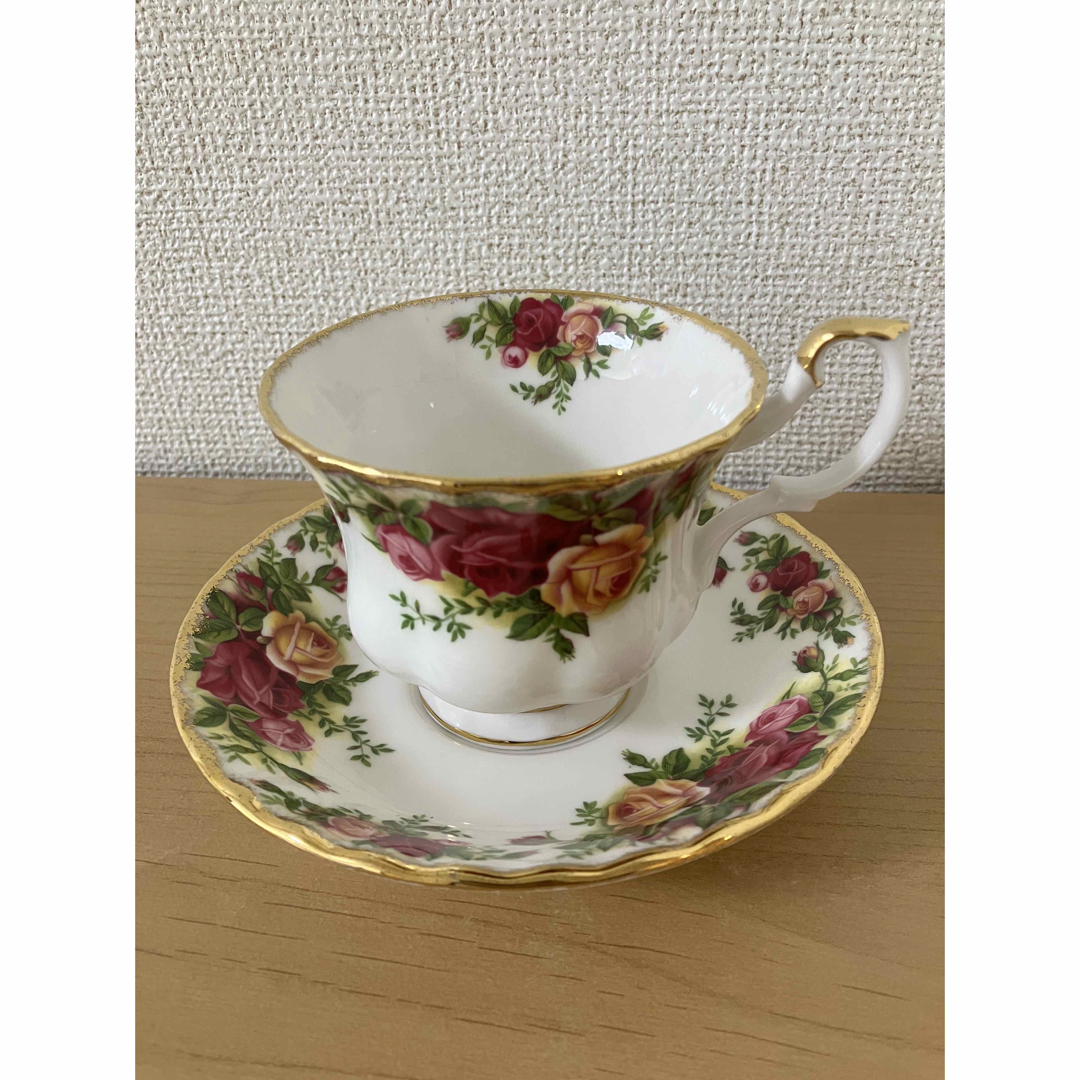 ROYAL ALBERT - ロイヤルアルバート カップ&ソーサー オールド