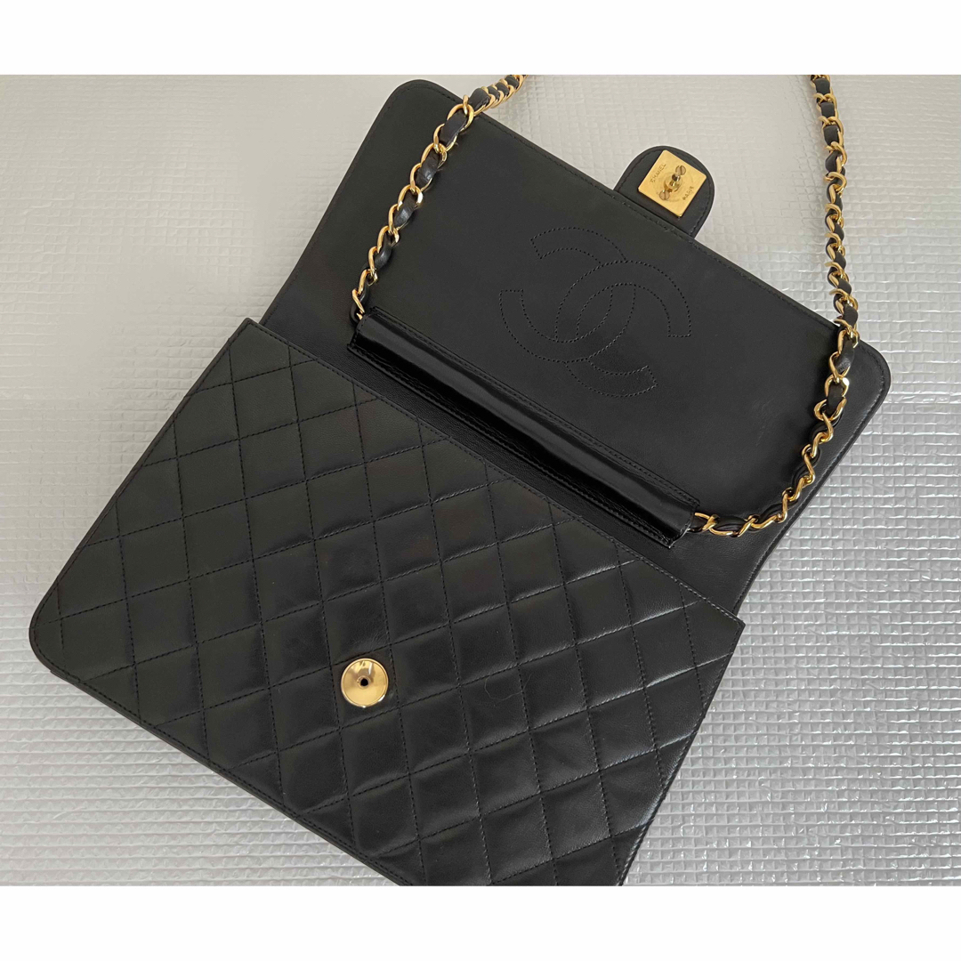 CHANEL(シャネル)のシャネル CHANEL マトラッセ チェーンショルダーバッグ レディースのバッグ(ショルダーバッグ)の商品写真