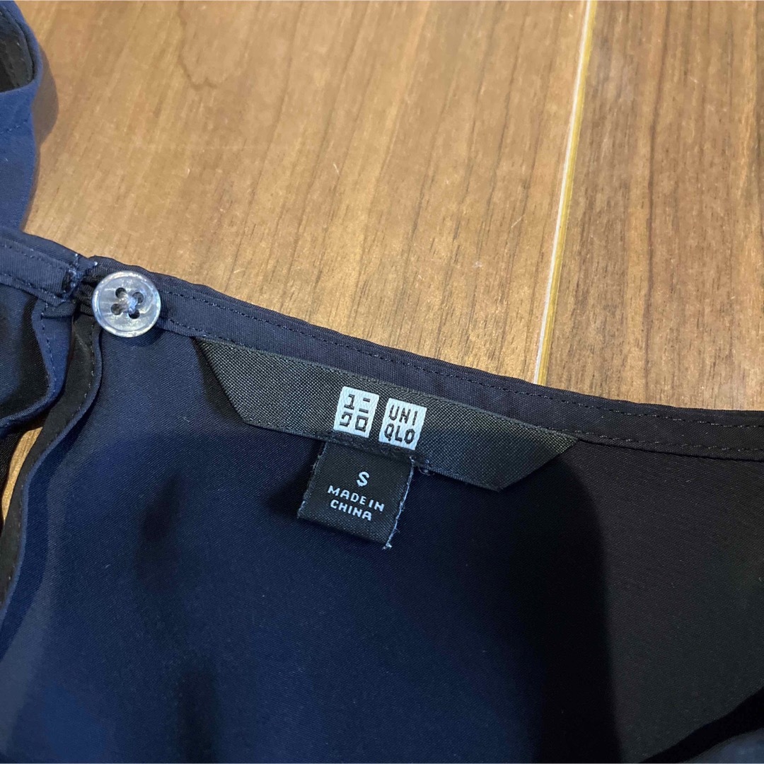 UNIQLO(ユニクロ)のユニクロ　レディースカットソー　S レディースのトップス(カットソー(半袖/袖なし))の商品写真