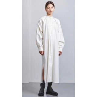 ハイク(HYKE)のHYKE 21aw linen smock dress(ロングワンピース/マキシワンピース)