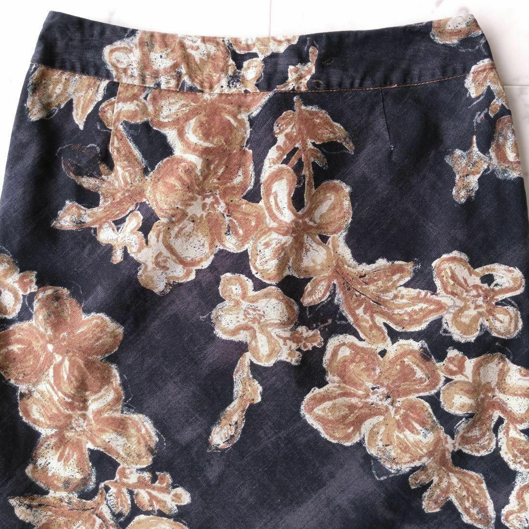 45R(フォーティファイブアール)の美品☆45R R by 45rpm コットン インディゴ 大花柄スカート 日本製 レディースのスカート(ひざ丈スカート)の商品写真